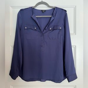 Ann Taylor Navy Long Sleeve Partial Button Pocket Shirt Size 12 Petite